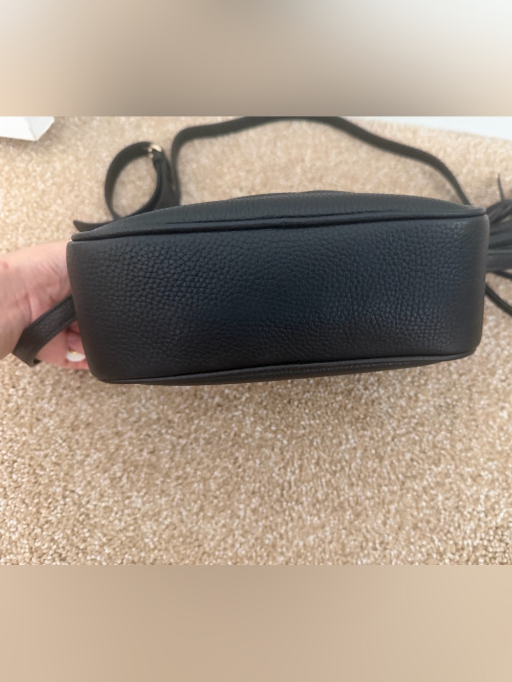 Gucci Black Leather Soho Disco Crossbody with Tassel - Picture 6 of 8